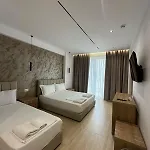 Moonlight Hotel Vlorë