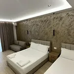 Hotel Moonlight