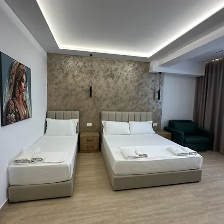 Hotel Moonlight