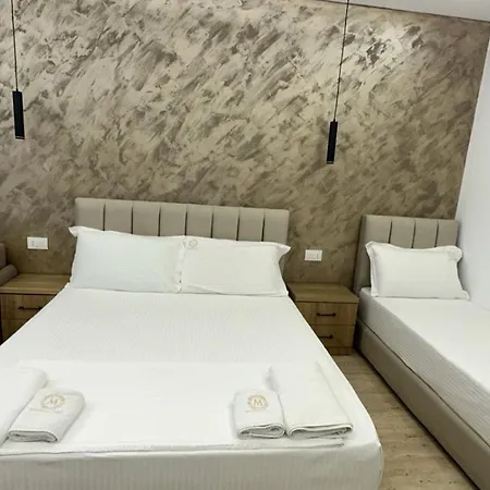 Moonlight Hotel