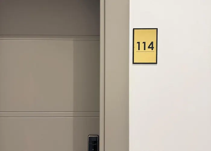 Отель Moonlight