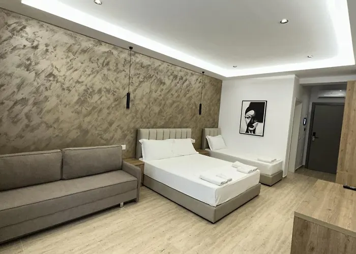 Moonlight 酒店 Vlorë