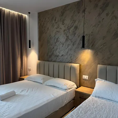 Moonlight Hotel