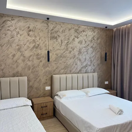 Hotel Moonlight