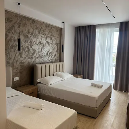 Moonlight Hotel Vlore